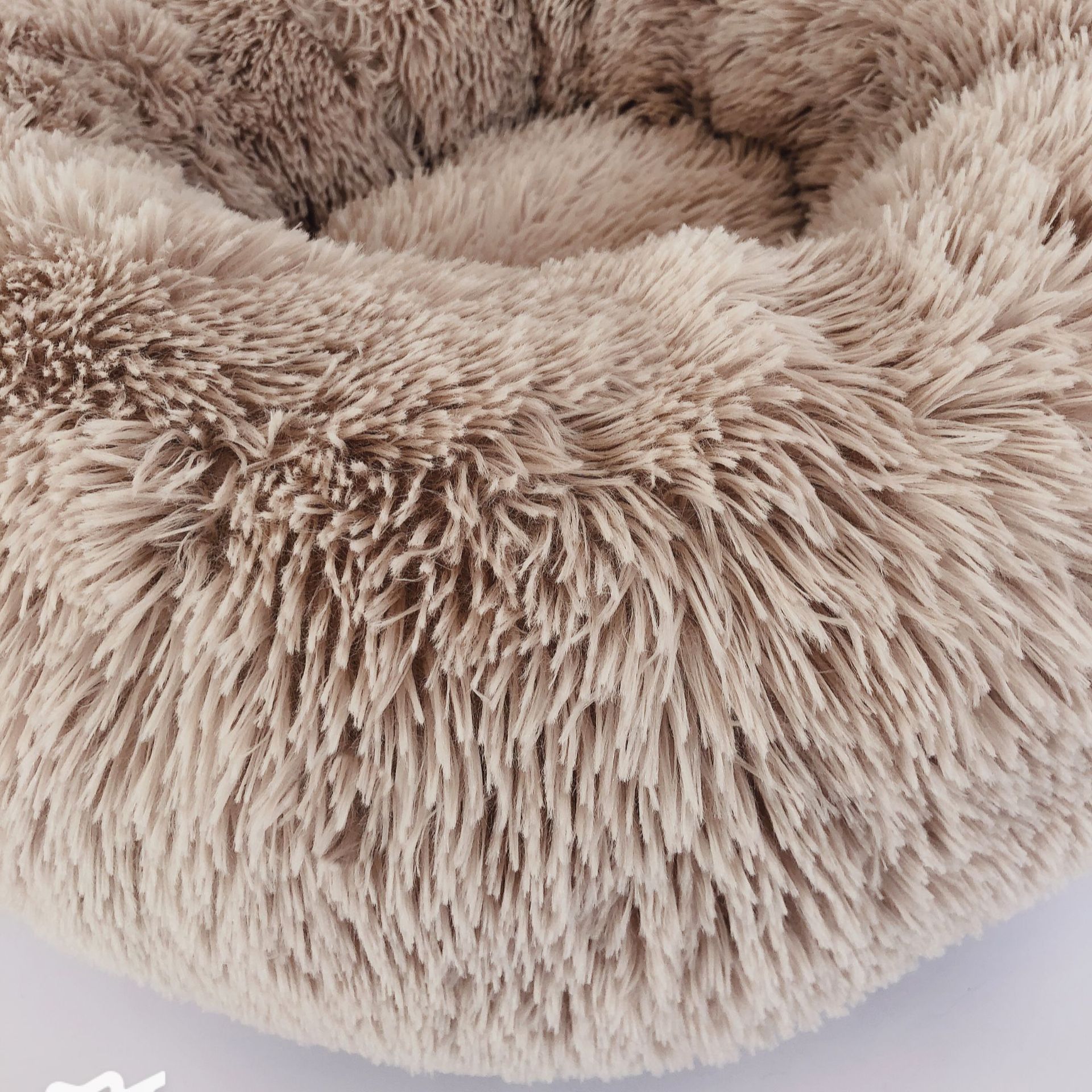 Luxury Soft Plush Dog Bed Round Shape Sleeping Bag Kennel Cat Puppy Sofa Bed Pet House Winter Warm Beds Cushion Superior Comfort